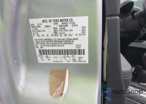 2010 Ford Escape Xlt z USA, uszkodzony, nr VIN 1FMCU9DG8AKC65375